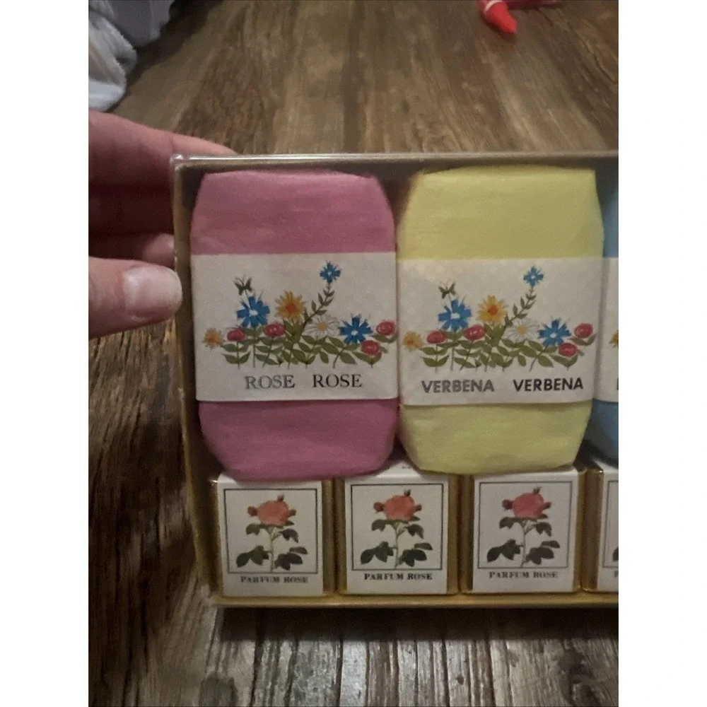 Ben‎ Rickert Soaps Luxury Perfumed Cakes Vintage Box Bath Cubes Gift Set